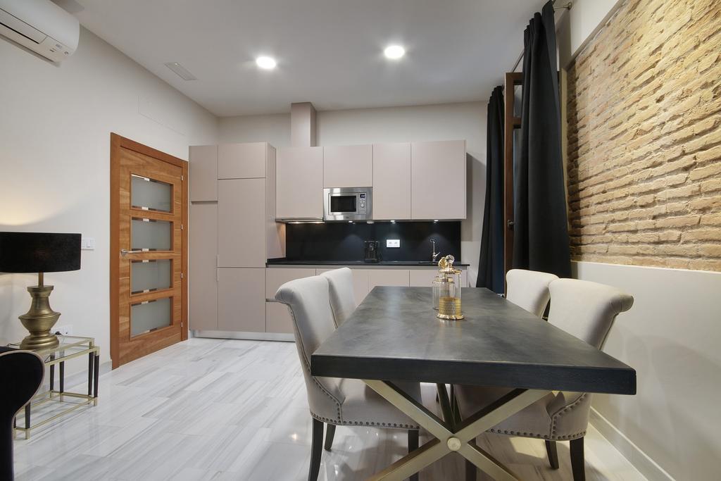 Suites Gran Via Capilla Real Appartement *